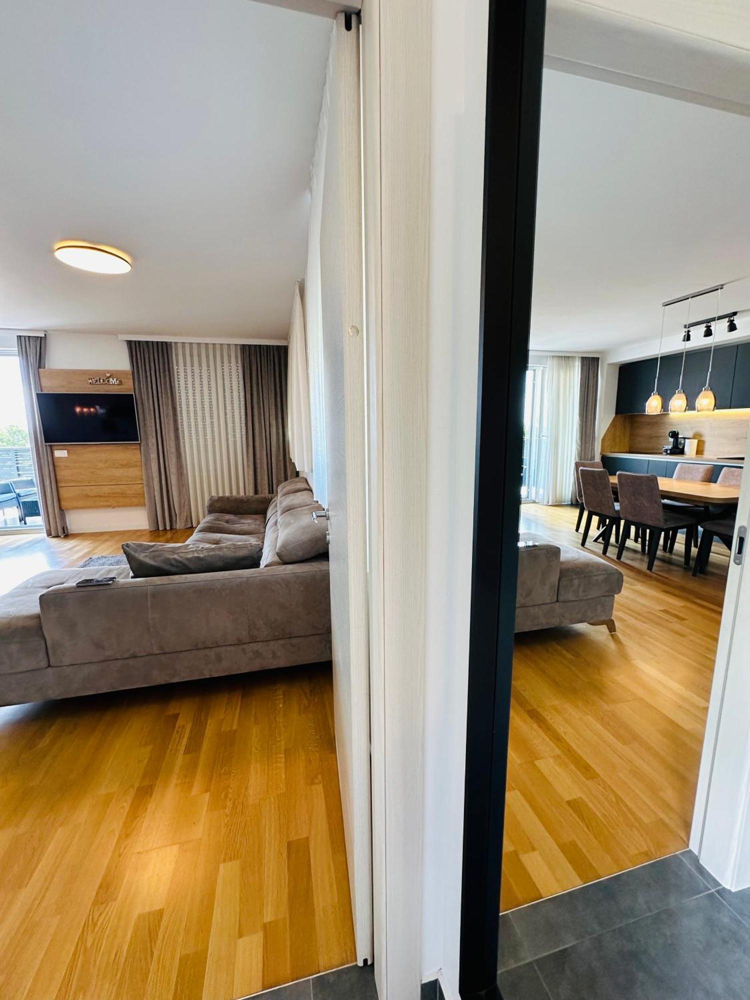 Apartment King With Private Parking Задар Экстерьер фото